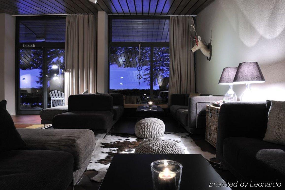 Saanenmöser Saanewald Lodge מראה חיצוני תמונה